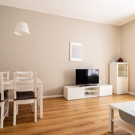 شقة Victus Apartamenty, *
